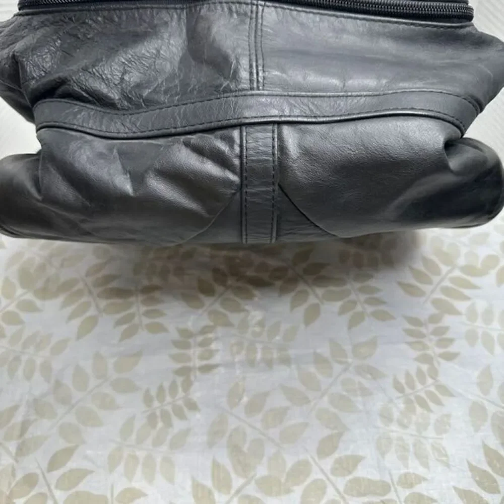 Carroll 2 Piece Leather‎ Motorcycle Backpack RUCKSACK Black And Bonus Bag Large